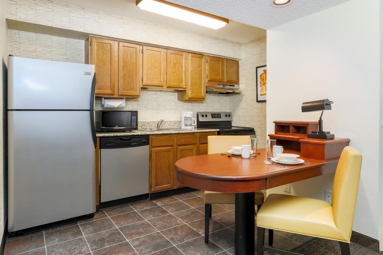 Hawthorn Suites By Wyndham Tinton Falls Εξωτερικό φωτογραφία
